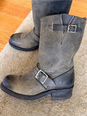 Vintage Frye Made in USA Distressed Leather Engineer Boots – Women’s 6